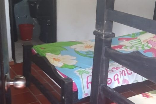 ARRIENDO FINCA CAMPESTRE FAMILIAR LEBRIJA