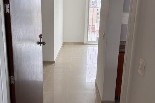 Amplio y bien ubicado apartamento en venta