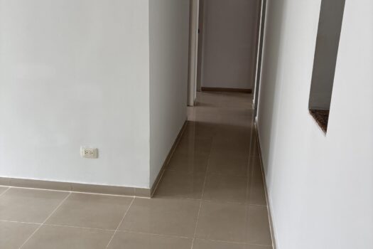 Amplio y bien ubicado apartamento en venta