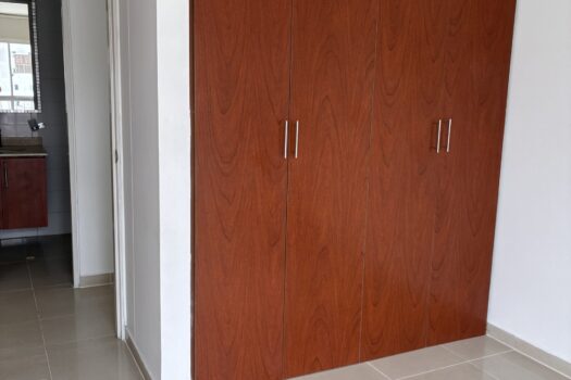 Amplio y bien ubicado apartamento en venta