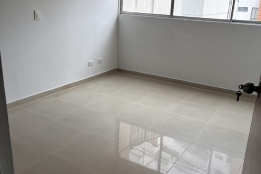 Amplio y bien ubicado apartamento en venta