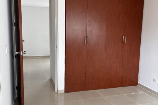 Amplio y bien ubicado apartamento en venta