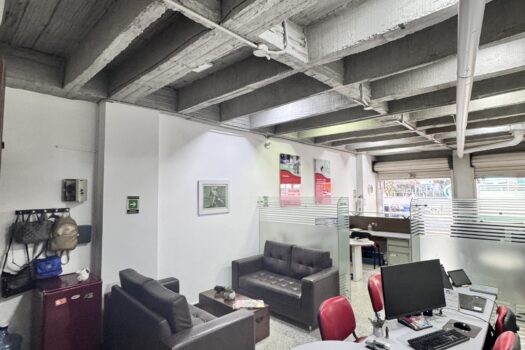 Local en arriendo en el Prado por toda la cra 33