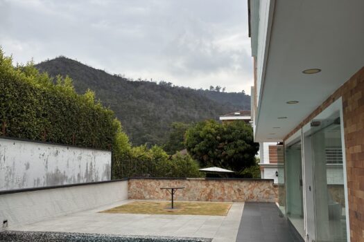 Se arrienda hermosa casa en Terrazas de Menzuly